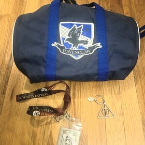Harry Potter Ravenclaw Duffel Bag with HP accessories